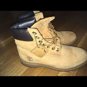 Size 7.5 timberland boots